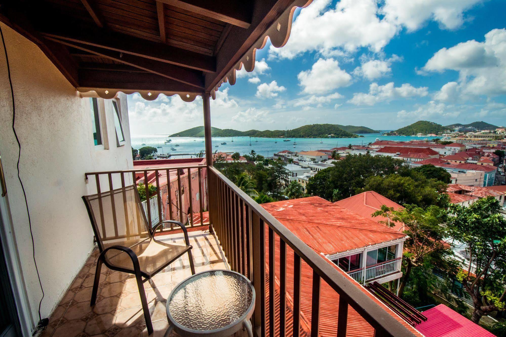 Galleon House Hotel Шарлотта-Амалия Экстерьер фото